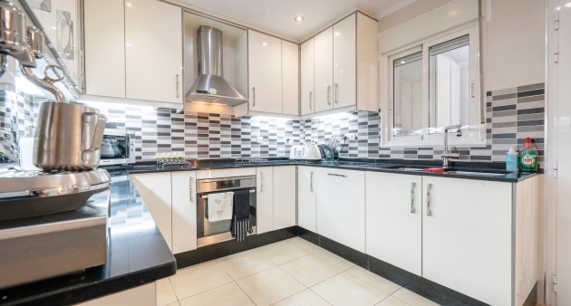 Sale - Chalet - Ciudad Quesada - Rojales