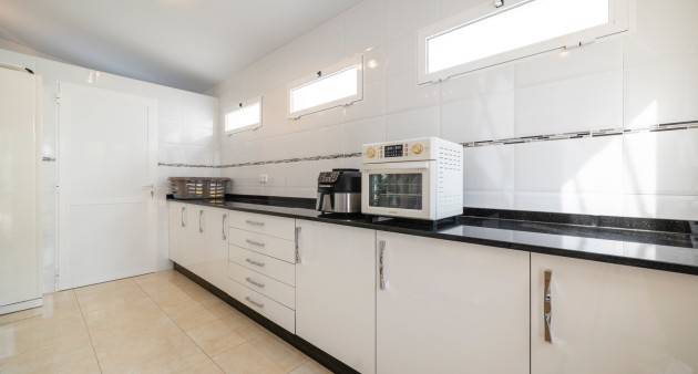 Sale - Chalet - Ciudad Quesada - Rojales