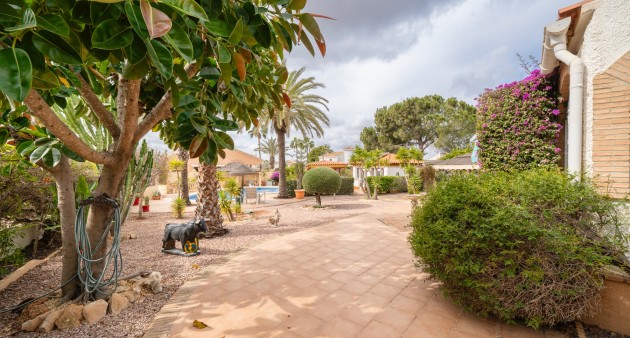 Sale - Chalet - Ciudad Quesada - Rojales