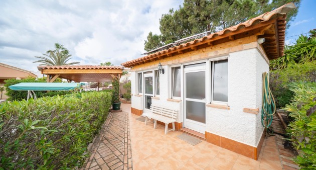 Sale - Chalet - Ciudad Quesada - Rojales