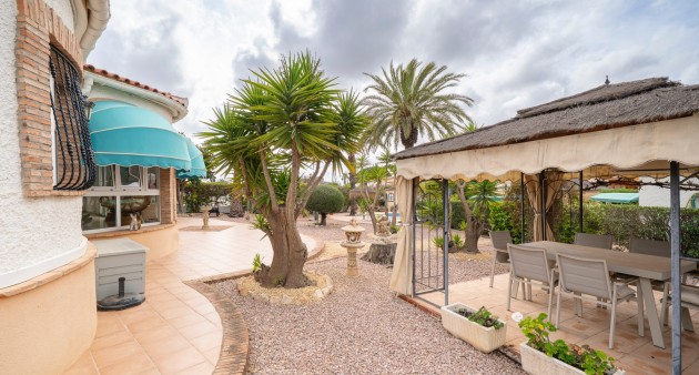 Sale - Chalet - Ciudad Quesada - Rojales