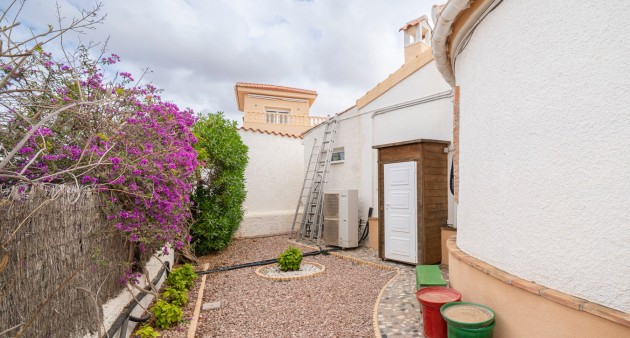 Sale - Chalet - Ciudad Quesada - Rojales