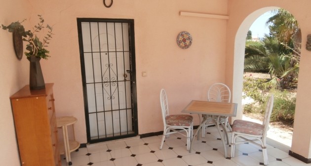 Venta - Chalet - Torrevieja