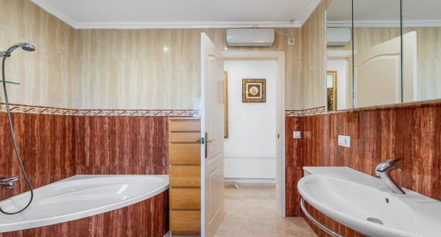 Sale - Villa - Ciudad Quesada - Rojales