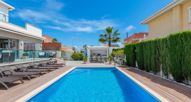 Sale - Villa - Ciudad Quesada - Rojales