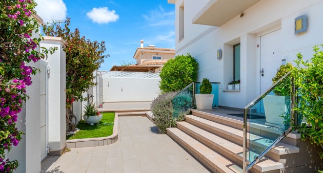 Sale - Villa - Ciudad Quesada - Rojales