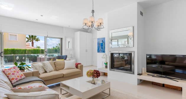 Sale - Villa - Ciudad Quesada - Rojales