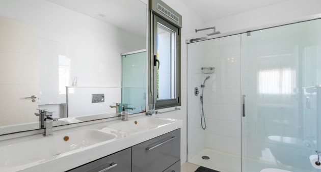 Sale - Villa - Ciudad Quesada - Rojales