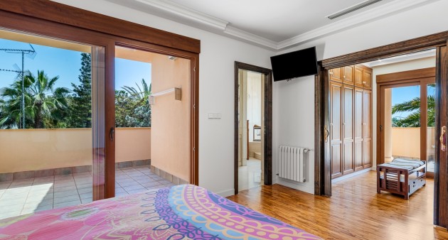 Sale - Villa - Elche/Elx