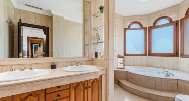 Sale - Villa - Elche/Elx