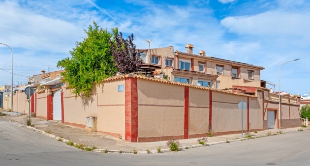 Sale - Villa - Ciudad Quesada - Rojales