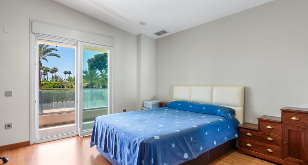 Sprzedaż - Willa - Elche/Elx