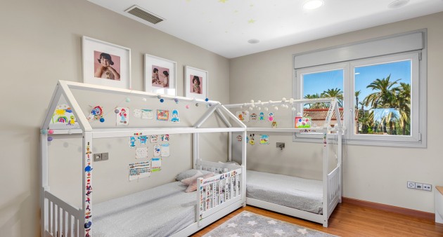 Sprzedaż - Willa - Elche/Elx