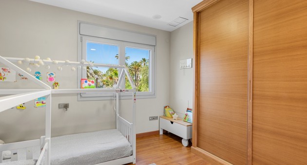 Sprzedaż - Willa - Elche/Elx