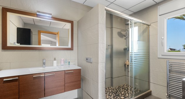 Sprzedaż - Willa - Elche/Elx