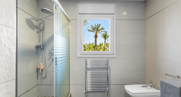 Sprzedaż - Willa - Elche/Elx