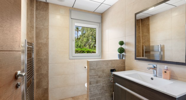 Sprzedaż - Willa - Elche/Elx