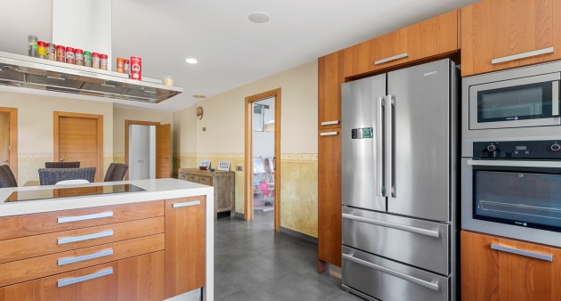 Sprzedaż - Willa - Elche/Elx