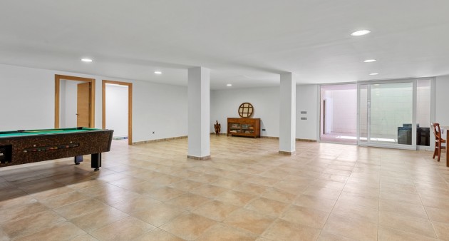 Sprzedaż - Willa - Elche/Elx