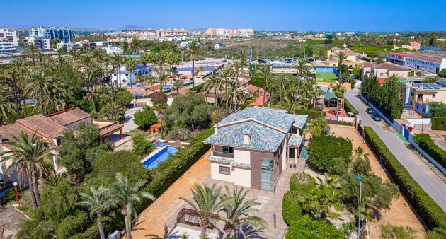 Sprzedaż - Willa - Elche/Elx