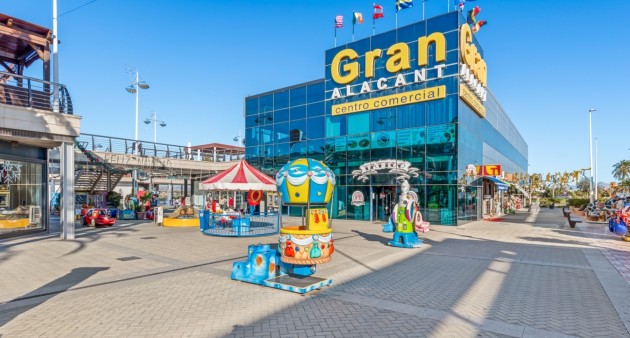 Bruktbolig - Bungalow - Gran Alacant  - Gran Alacant