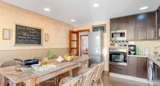 Sprzedaż - Willa - Alfas del Pi