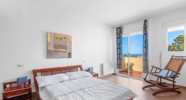 Sprzedaż - Willa - Alfas del Pi