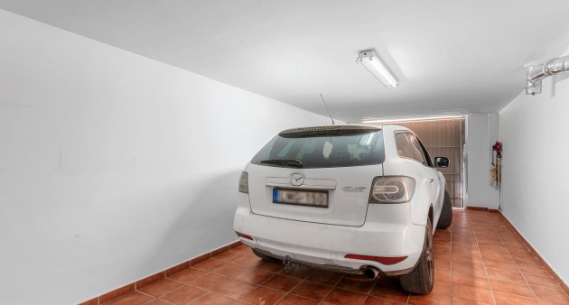 Sprzedaż - Willa - Alfas del Pi