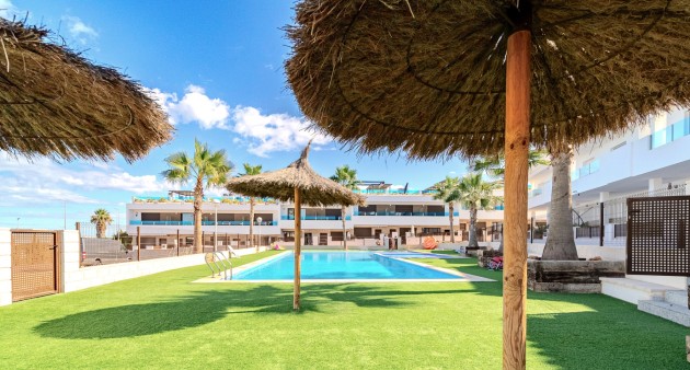 Sprzedaż - Townhouse - Los Balcones