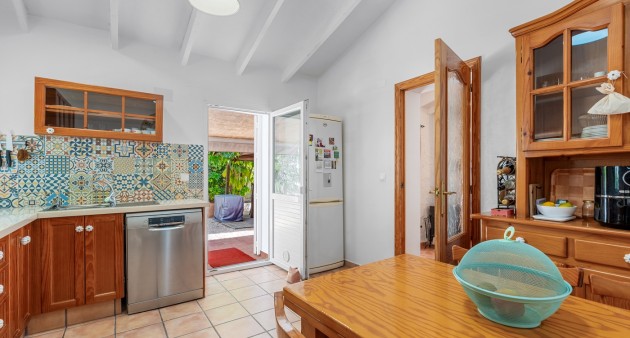 Sale - Country estate - Benijófar