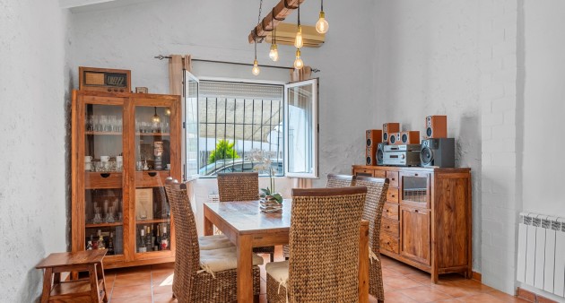 Sale - Country estate - Benijófar