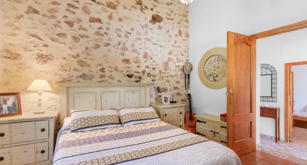 Sale - Country estate - Benijófar