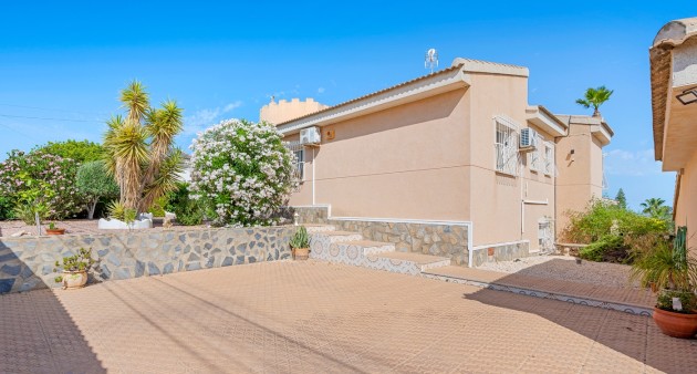 Venta - Chalet - Ciudad Quesada - Rojales