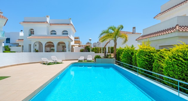 Sale - Villa - Ciudad Quesada - Rojales