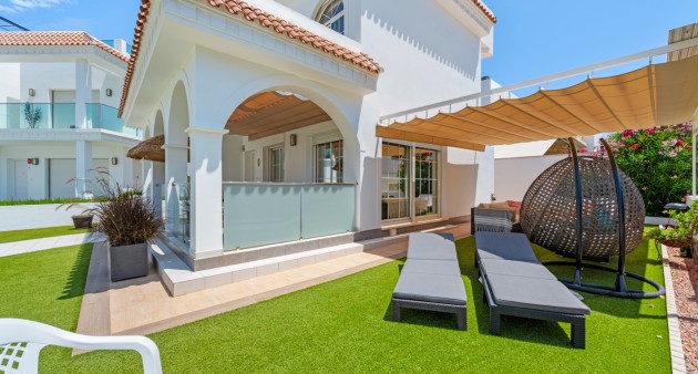 Sale - Villa - Ciudad Quesada - Rojales