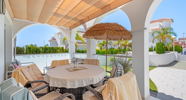 Sale - Villa - Ciudad Quesada - Rojales