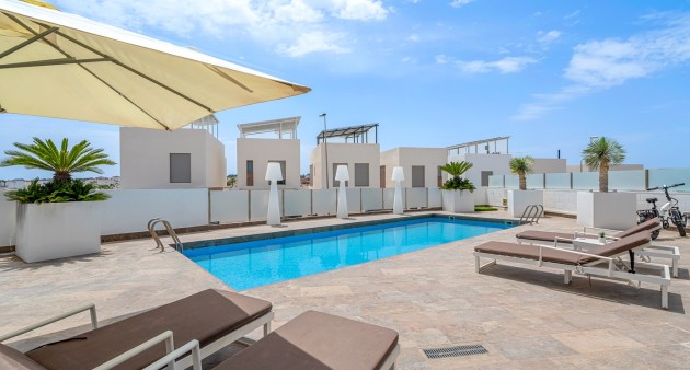 Sale - Villa - Orihuela costa - Villamartín