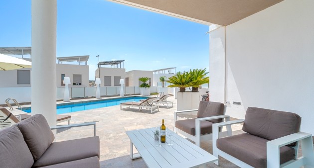 Sale - Villa - Orihuela costa - Villamartín