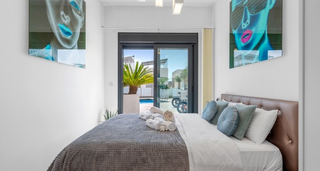 Sale - Villa - Orihuela costa - Villamartín