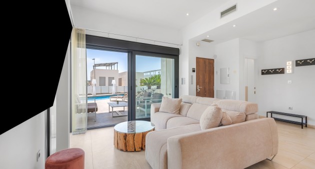 Sale - Villa - Orihuela costa - Villamartín