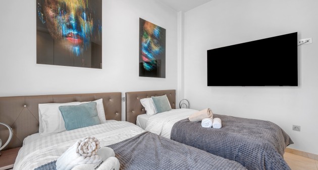 Sale - Villa - Orihuela costa - Villamartín