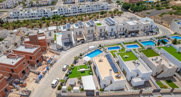 Sale - Villa - Orihuela costa - Villamartín