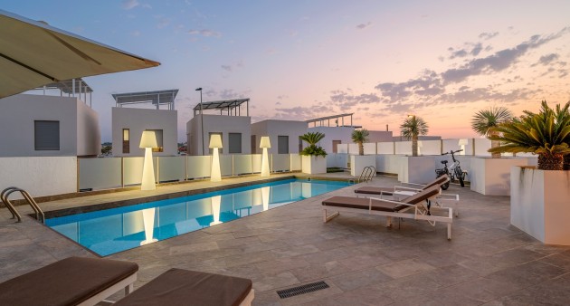 Sale - Villa - Orihuela costa - Villamartín