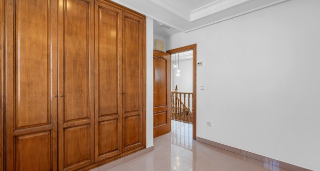 Bruktbolig - Villa - Torrevieja