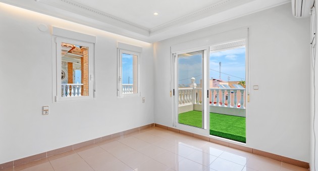 Bruktbolig - Villa - Torrevieja