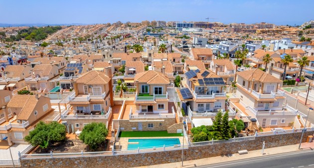 Bruktbolig - Villa - Torrevieja