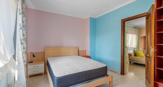 Sale - Villa - Benferri