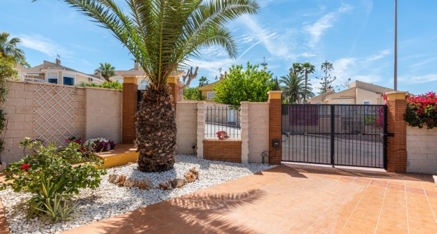 Sale - Villa - Ciudad Quesada - Rojales