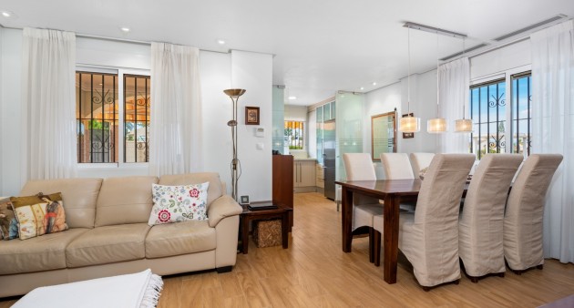 Sale - Villa - Ciudad Quesada - Rojales