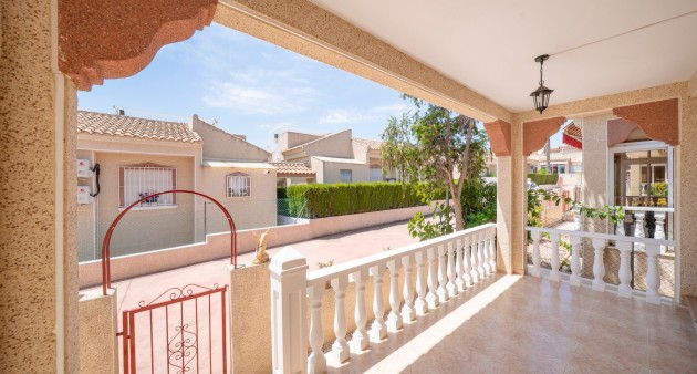 Sale - Villa - Algorfa